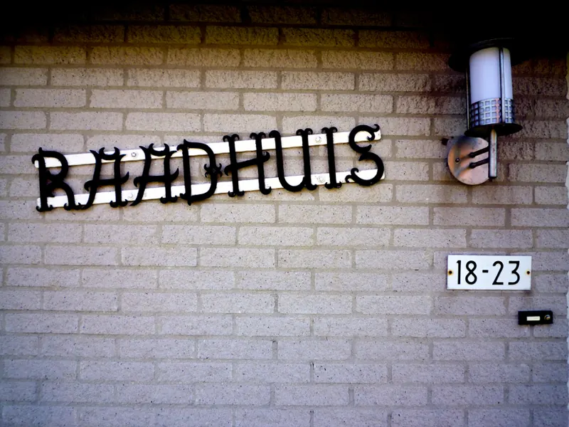 Willkommen im Raadhuis